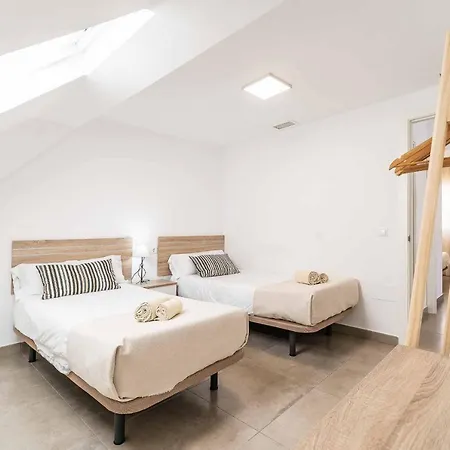 Sur Suites El Cano Atico Apartment *