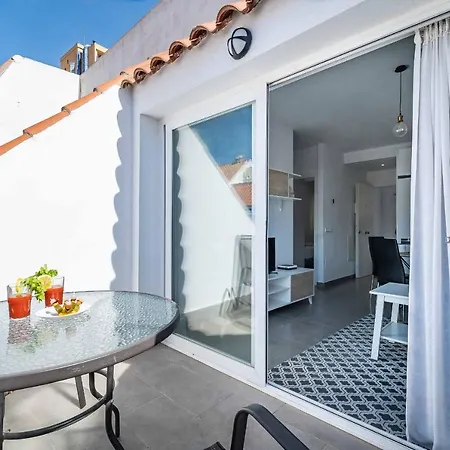 Sur Suites El Cano Atico פואנגירולה